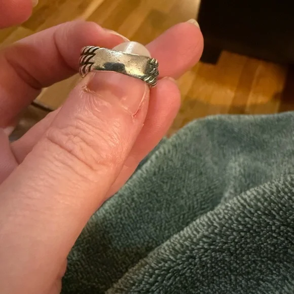 David Yurman Silver and Gold Ring - Picture 2 of 4